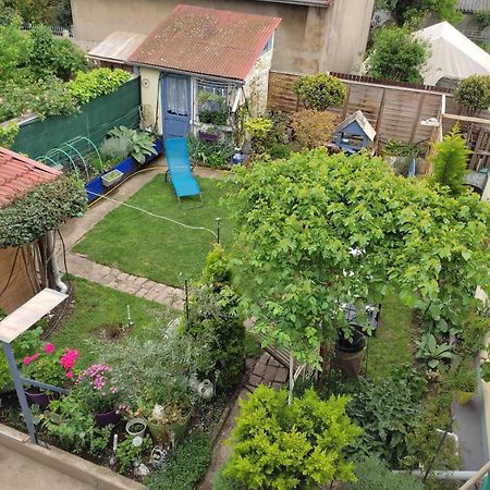 Un Deux Pieces Et Un Jardin A Villejuif Esterno foto